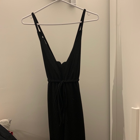 BLACK JUMPSUIT - Picture 1 of 2